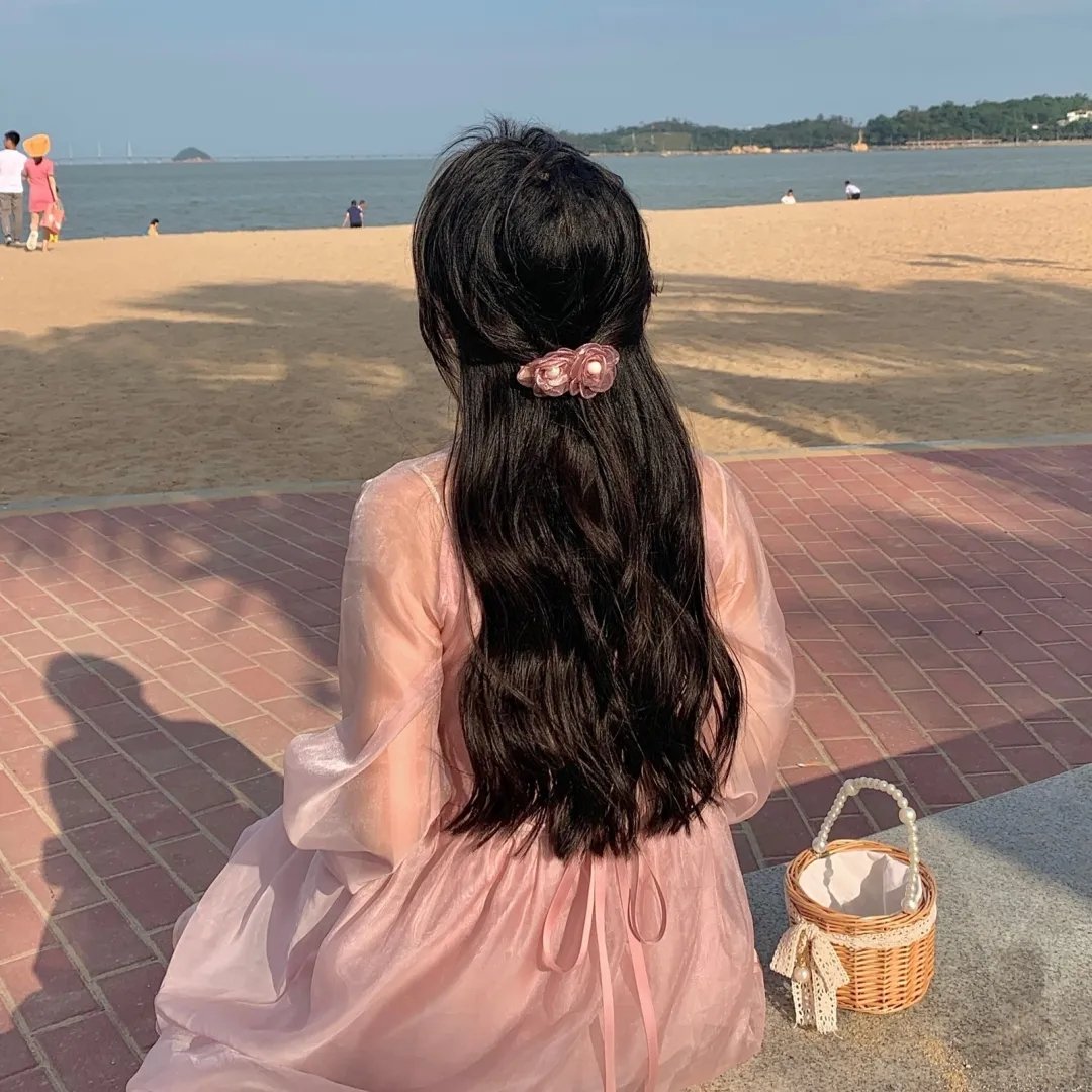 山间传来牛铃声